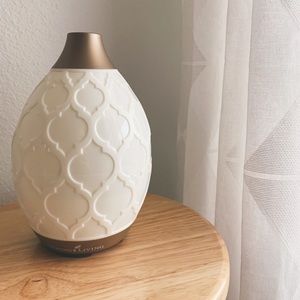 Young Living • Desert Mist Essential Oil Diffuser